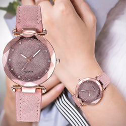 Reloj de cuarzo de oro rosa con diamantes de imitación 