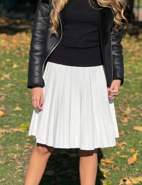 High Waist Knitted Pleated Skirt